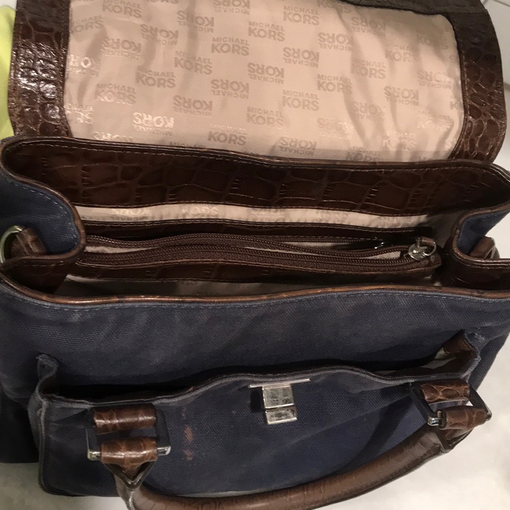 Michael Kors canvas and crocodile handbag - Picture 4 of 6